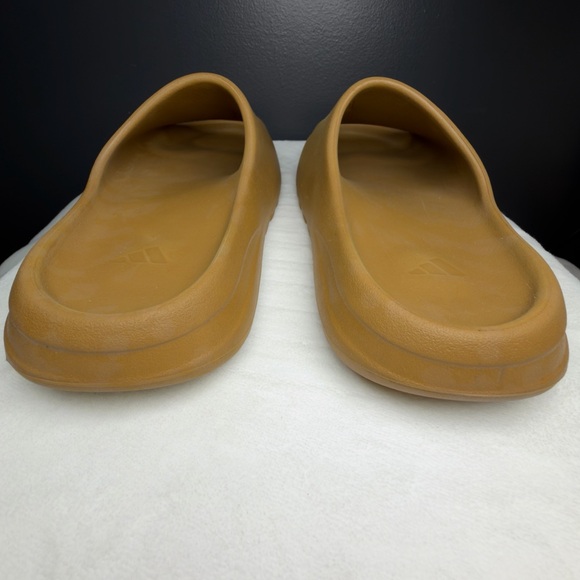 Adidas Yeezy Slides “Ochre” — GW1931 — Size 12 - Picture 6 of 11
